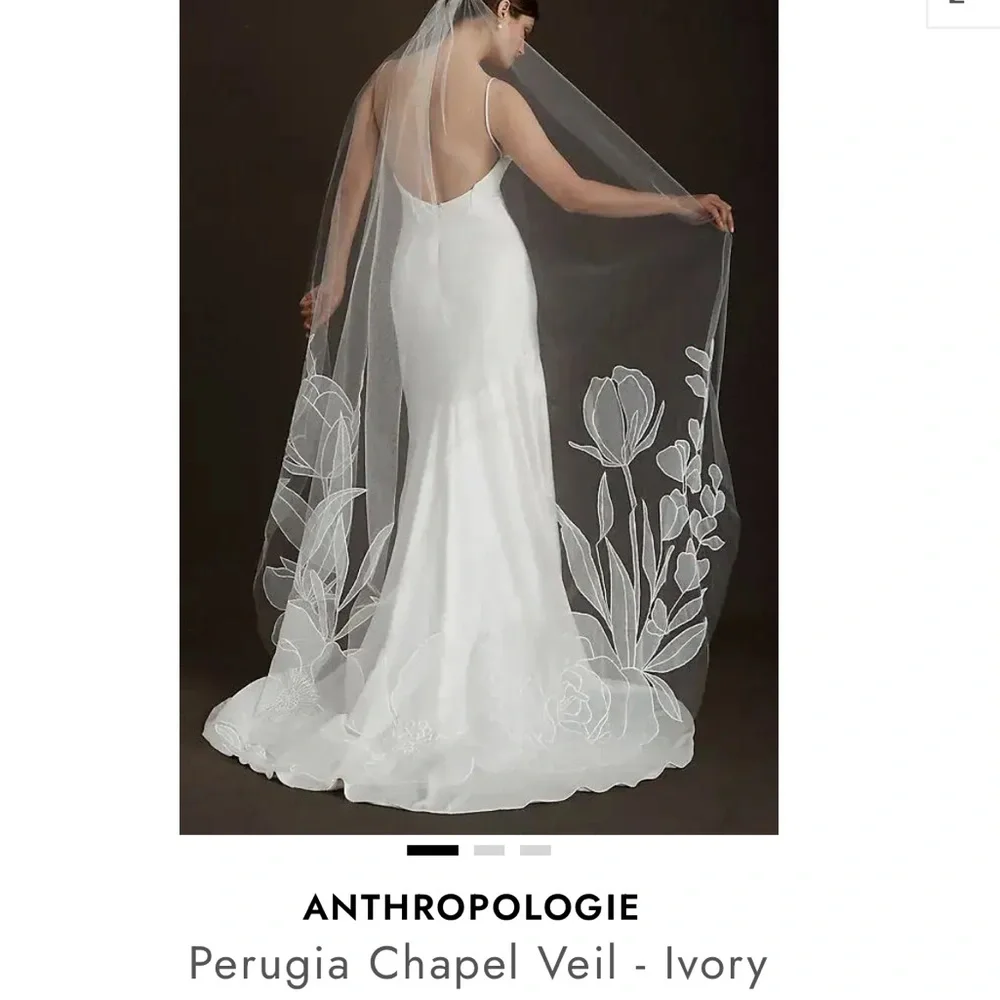 ✨ Anthropologie / BHLDN Perugia Chapel Veil – Never Worn ✨ - Picture 2 of 6